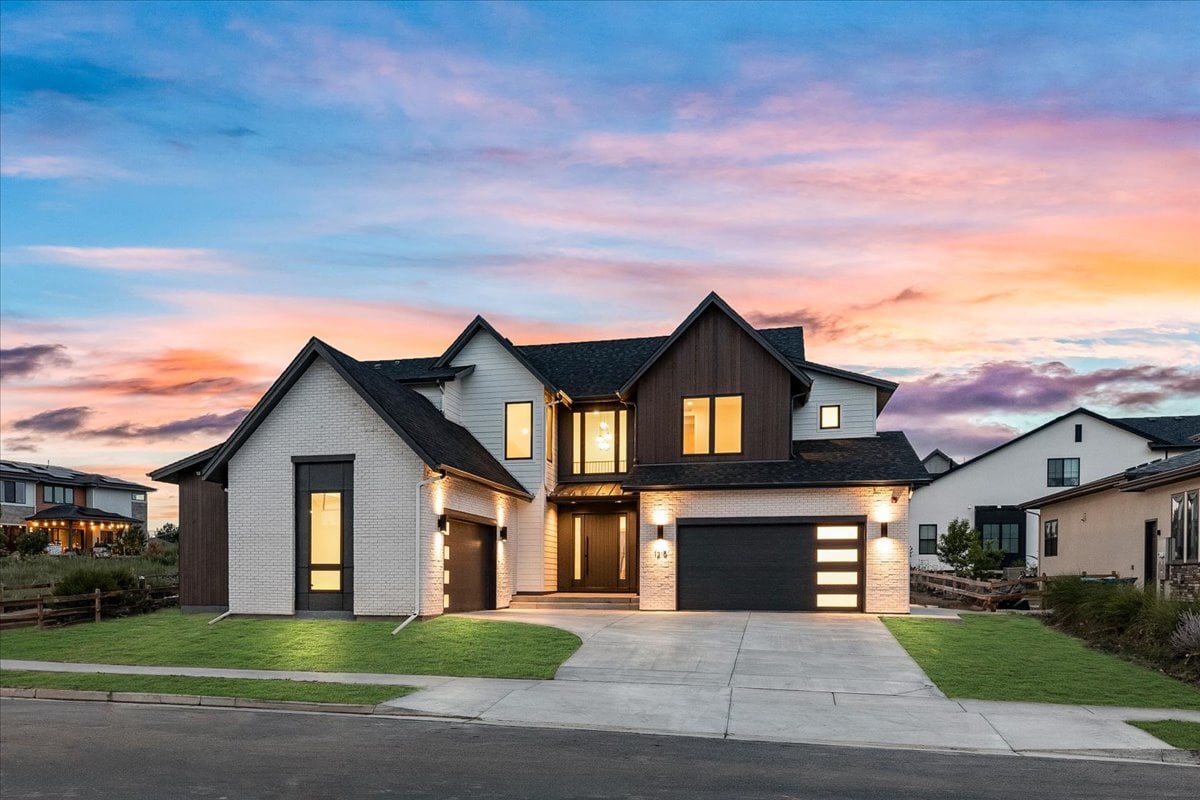 13-Plan #3242 - Two Story_ -7e