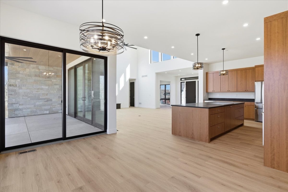 Plan 4977 dining area