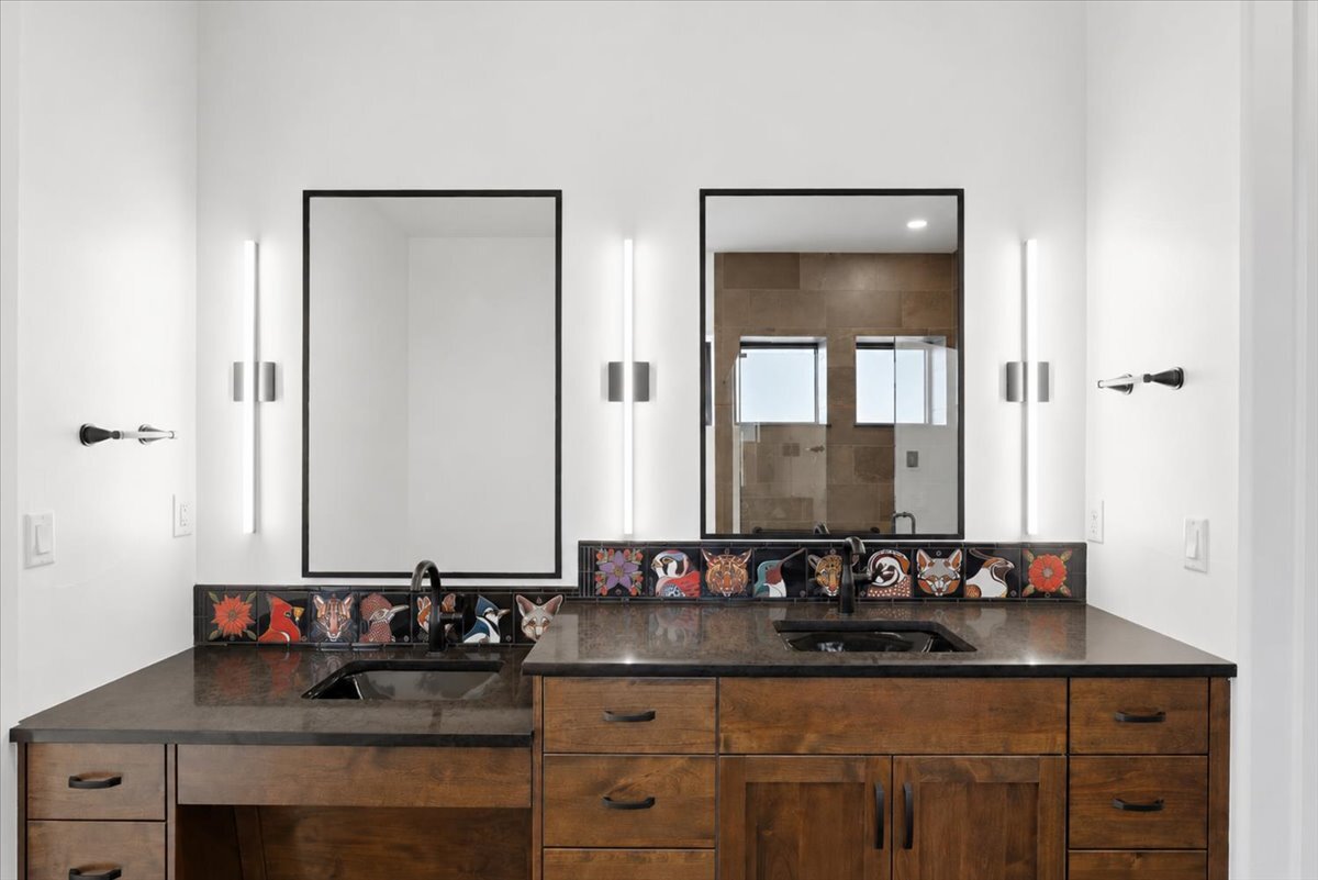 Plan 3461 primary bath vanity with custom tile splash