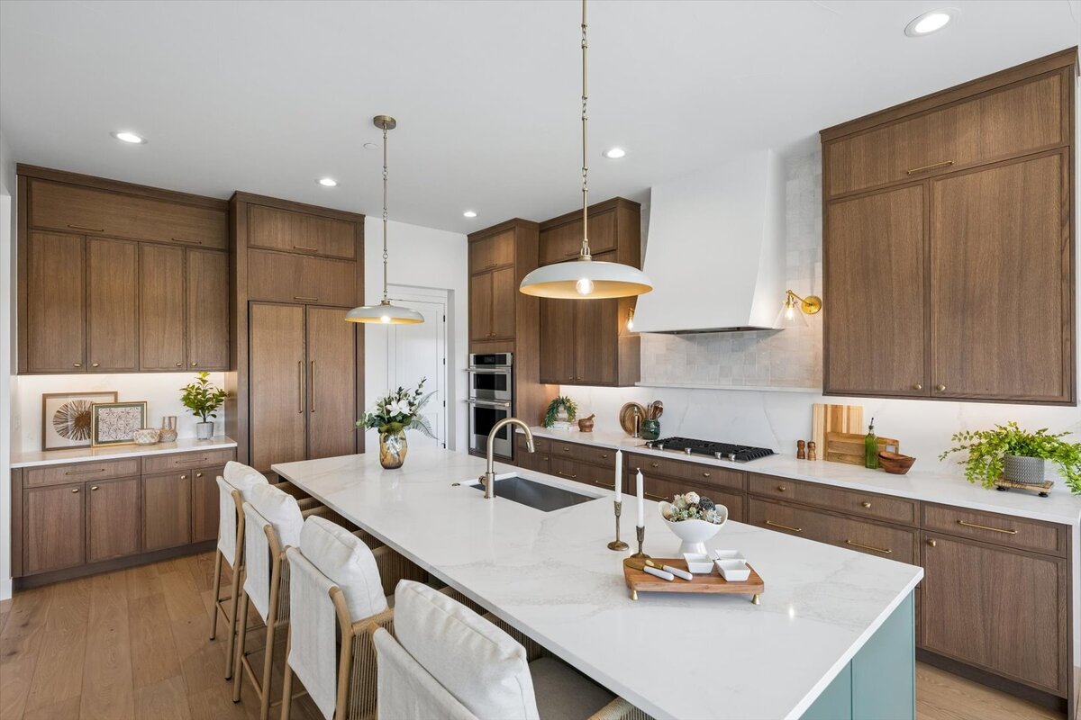 Sheffield Plan 3481-wide angle view of kitchen and island