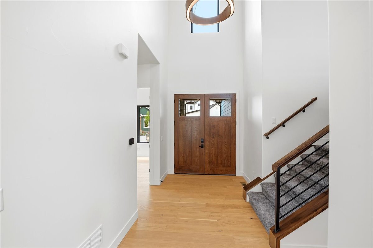 Plan 3461 front double doors from entryway