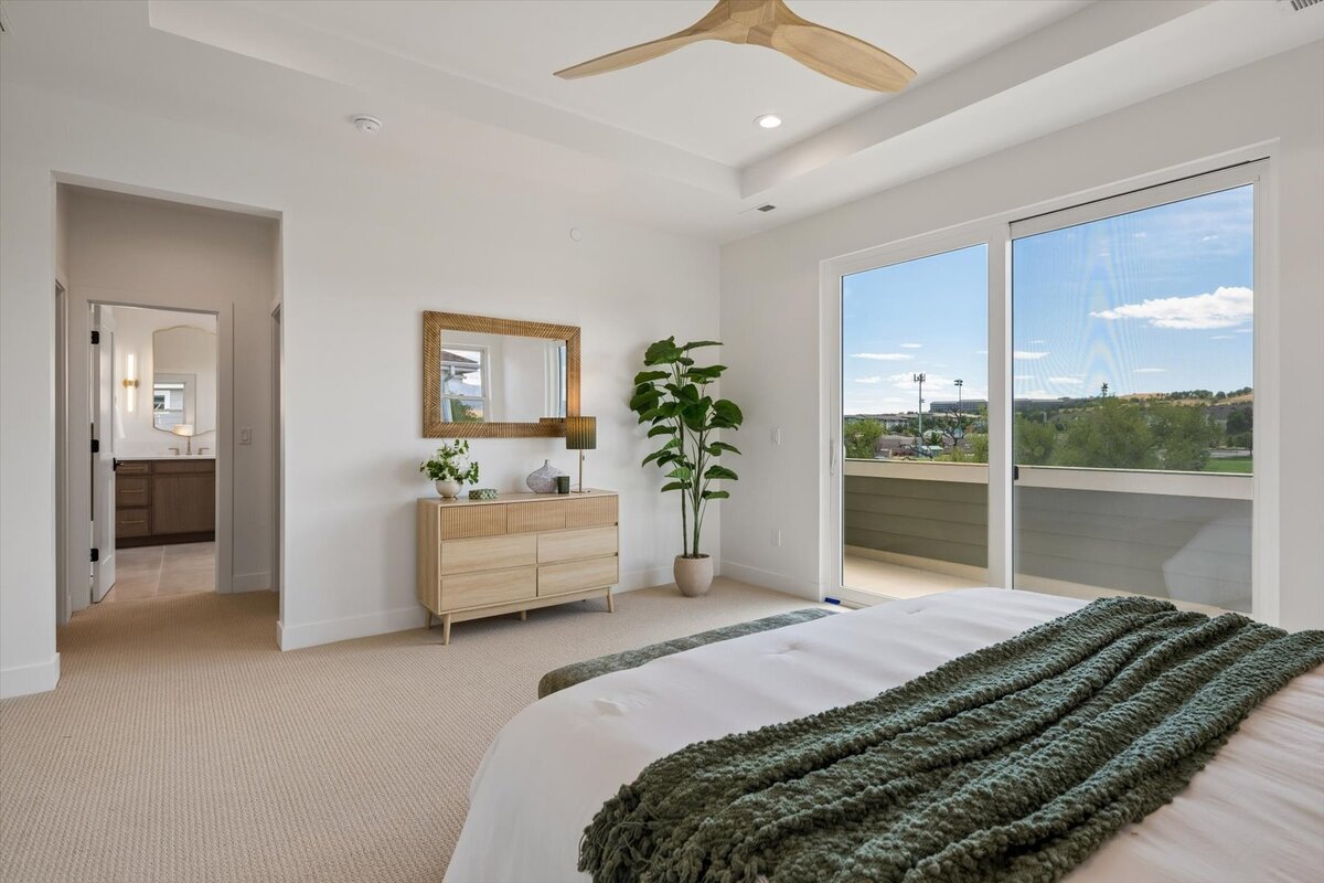 Sheffield Plan 3481-primary bathroom from bedroom