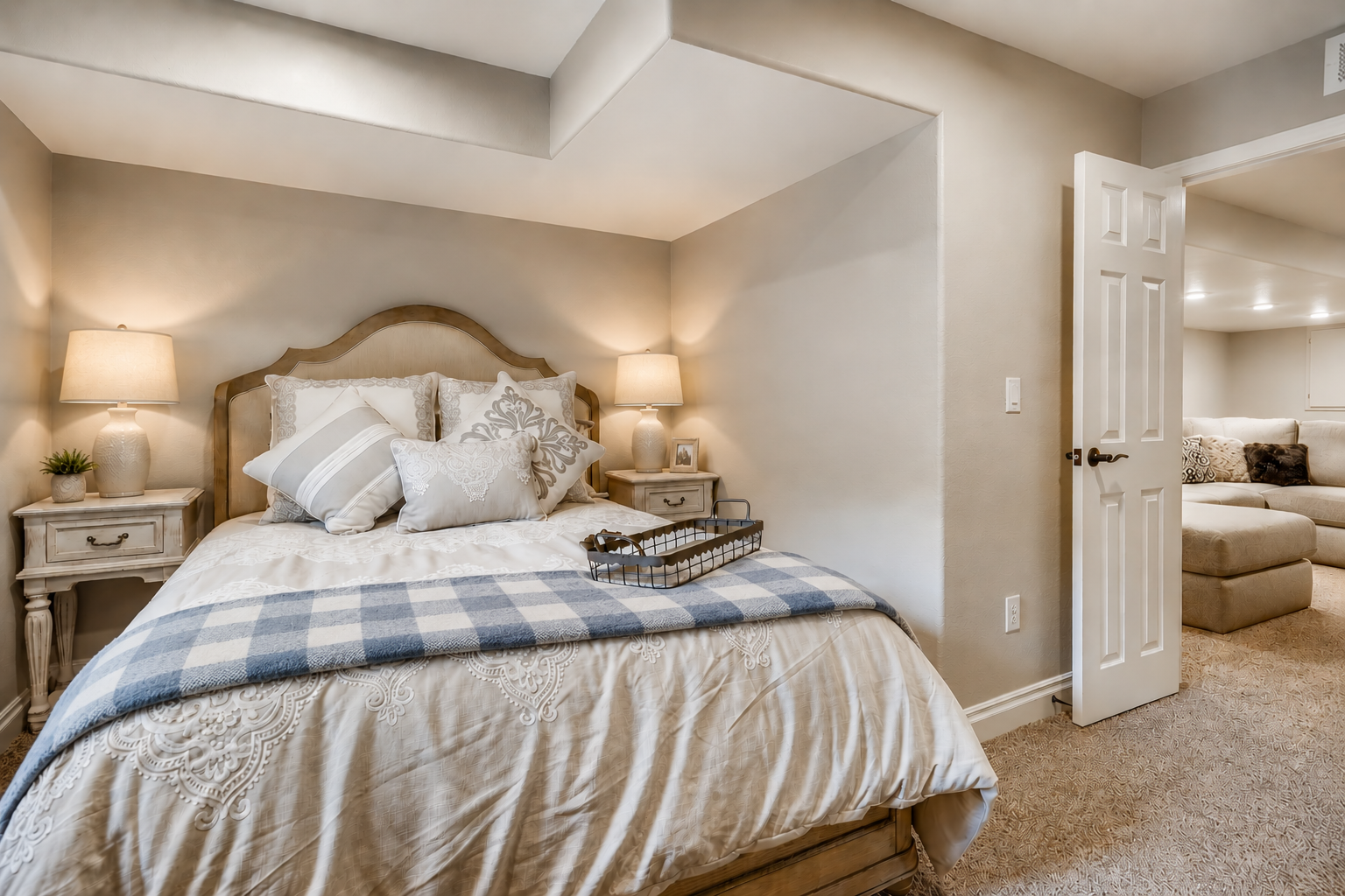 Arvada basement guest suite built by Sheffield Homes