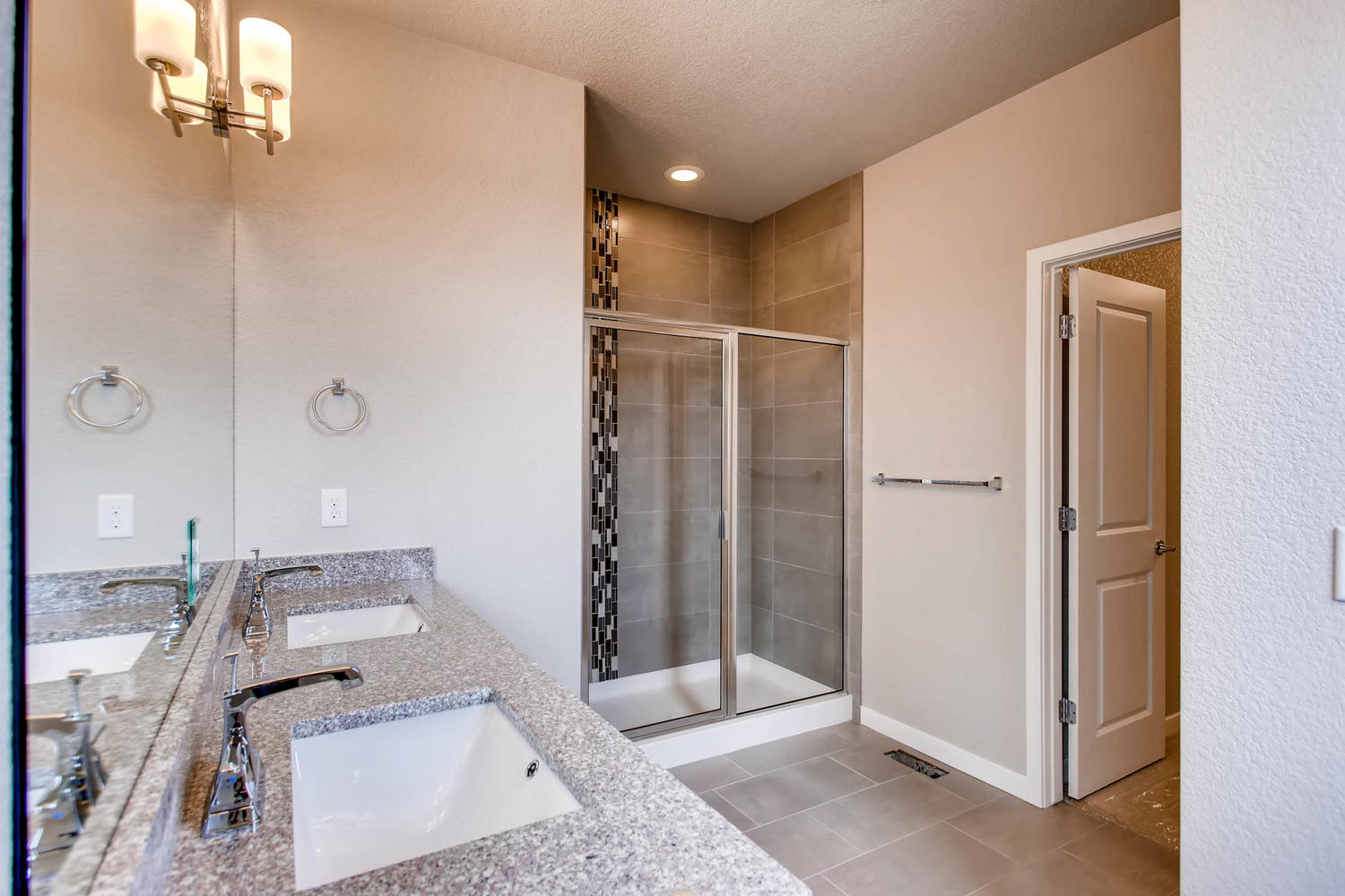 Featured Home: Family Friendly, Plan #4013-B 6