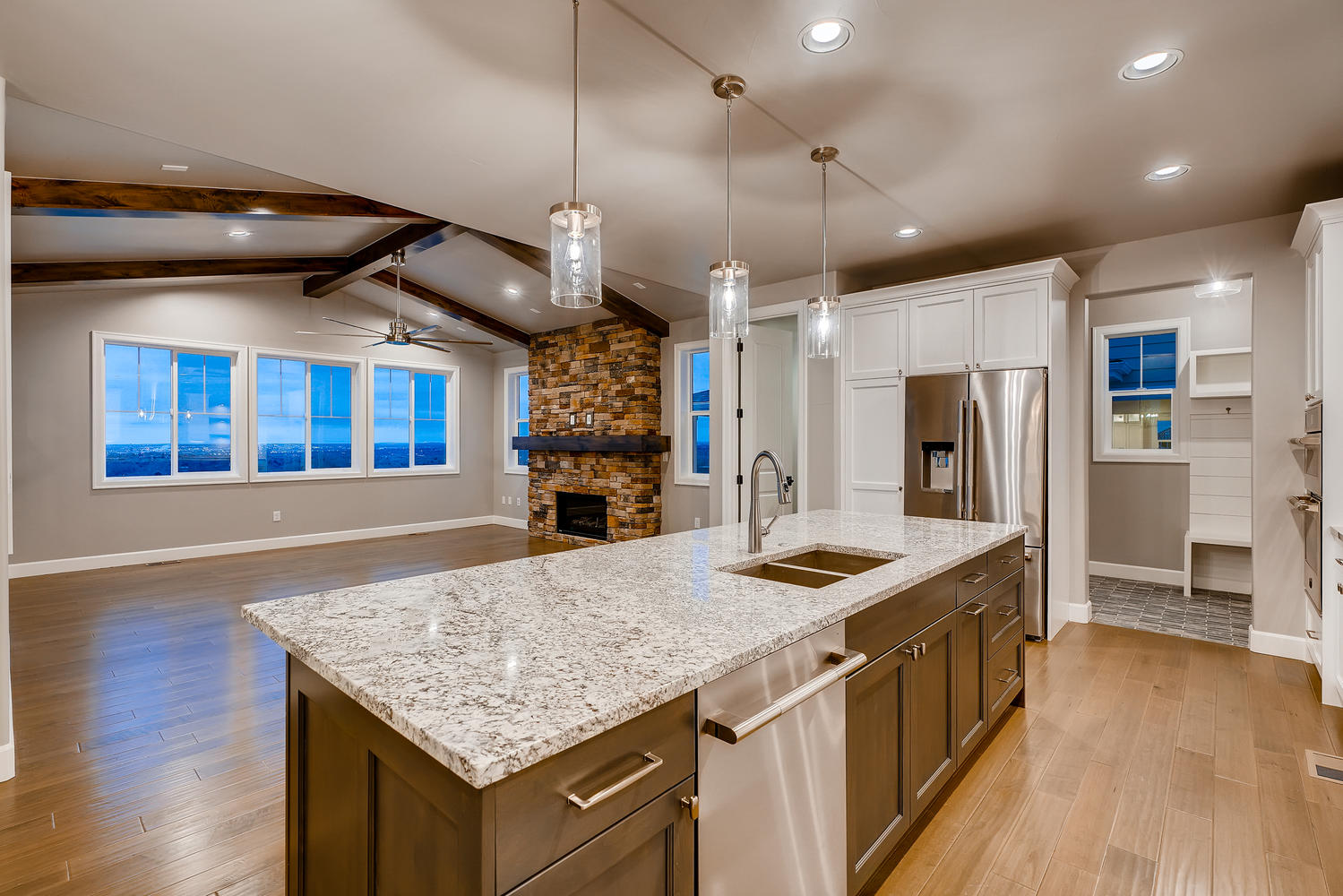 6690 Balsam Street Arvada CO-large-012-010-Kitchen-1500x1000-72dpi