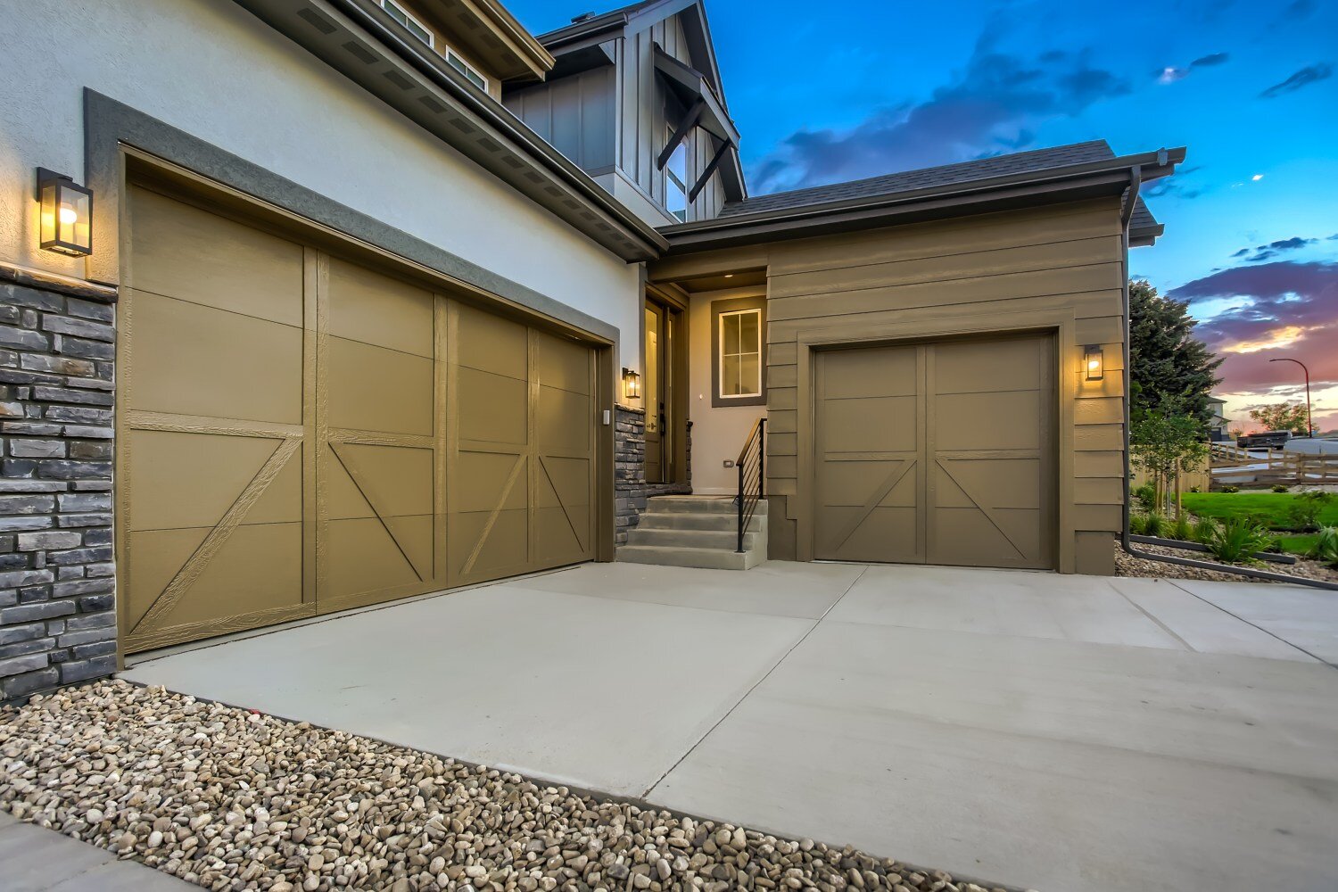 Featured Home: Contemporary Classic - 03